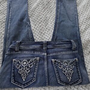 VENUS Denim Jeans with Embroidered Pockets
